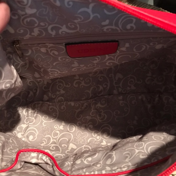 🎈🎈Love that Red/ 3 in one Tote and crossbody🎈 - Picture 7 of 8